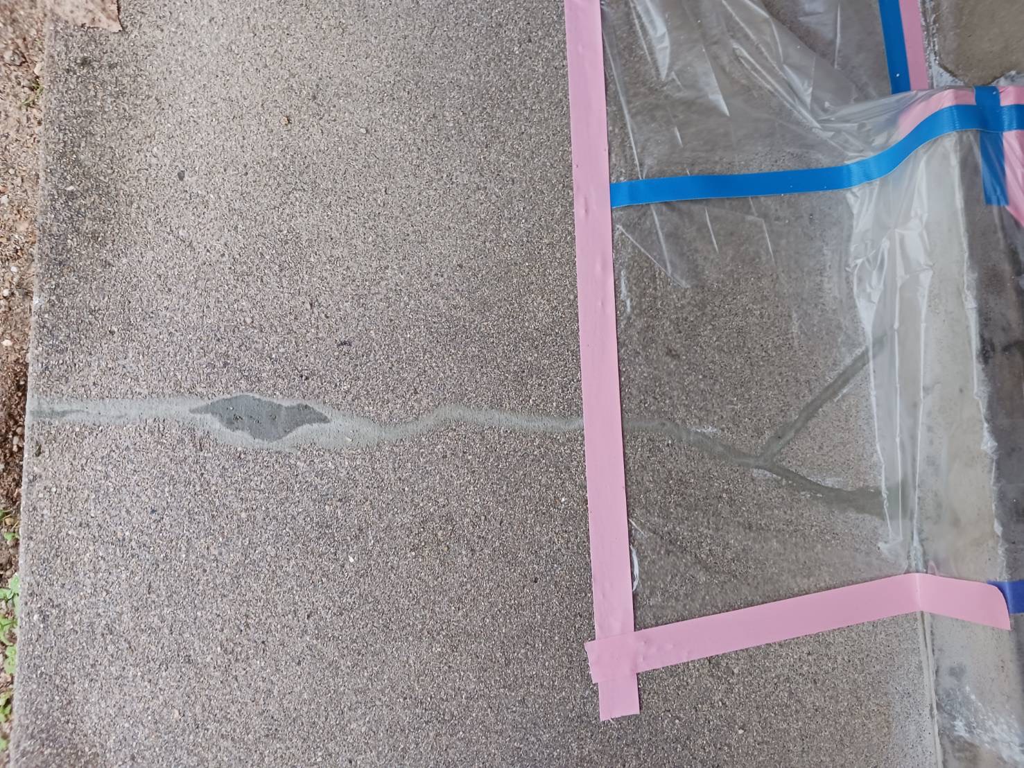 基礎補修の様子1